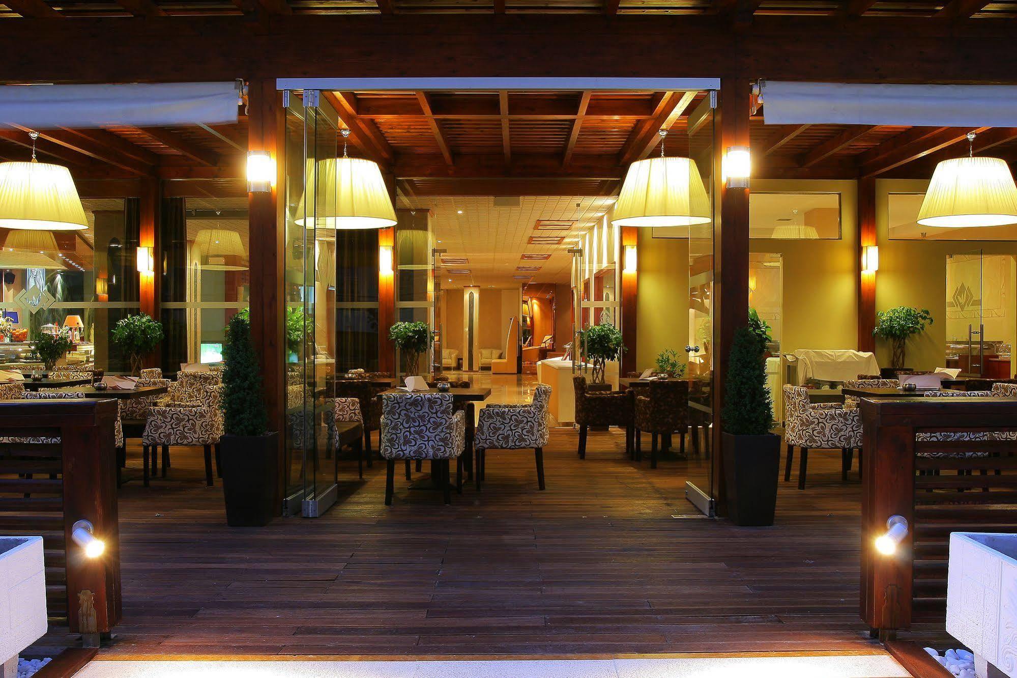 Lydia Hotel Rhodes City 레스토랑 사진